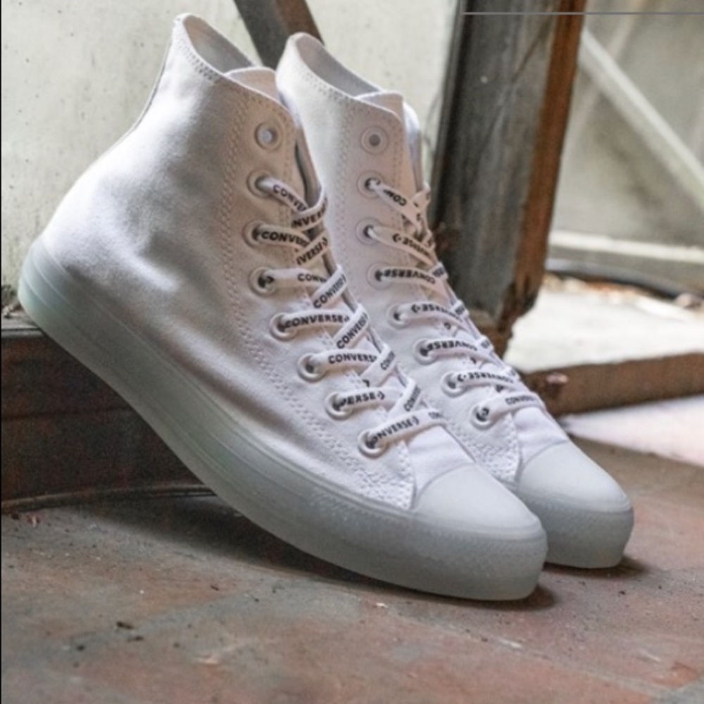 White High top converse